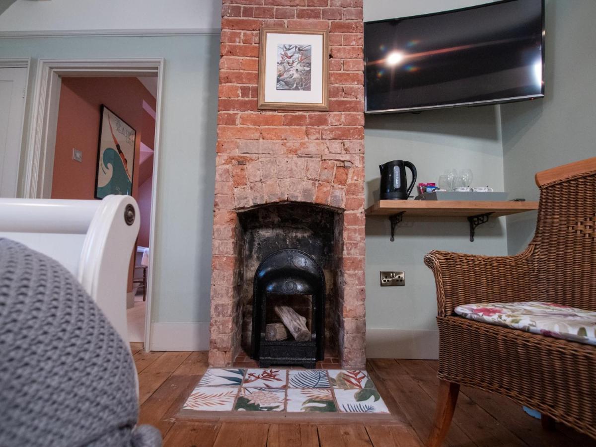 Red Cottage B&B Rye Bagian luar foto